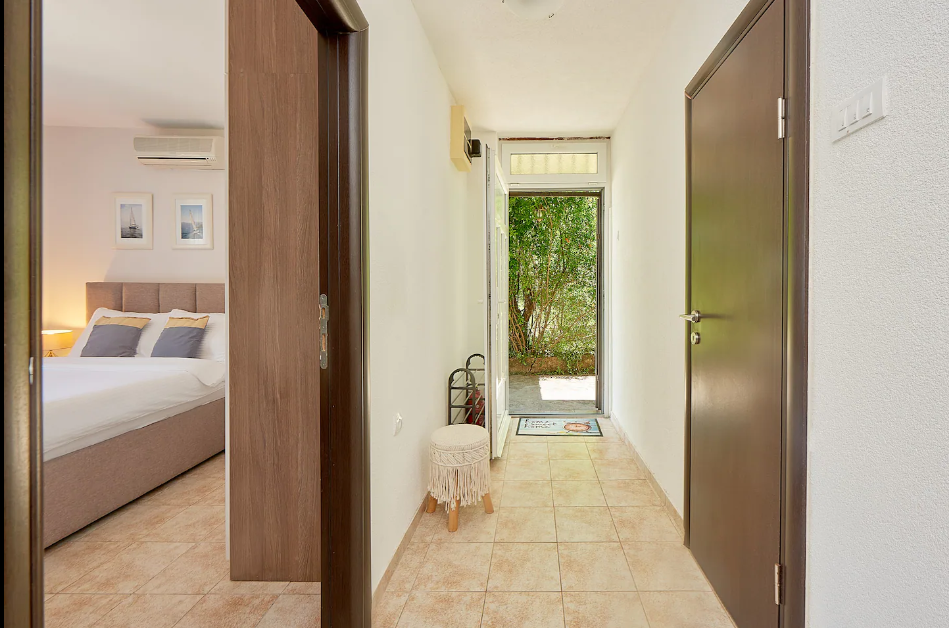 Image of House - 1 Bedrooms - 1 Bathrooms for Sale in Kotor-Kostanica-Montenegro, Image 10